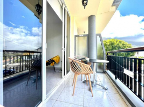 Two bedroom apartment, FreeWifi balcony, great view in Frontera